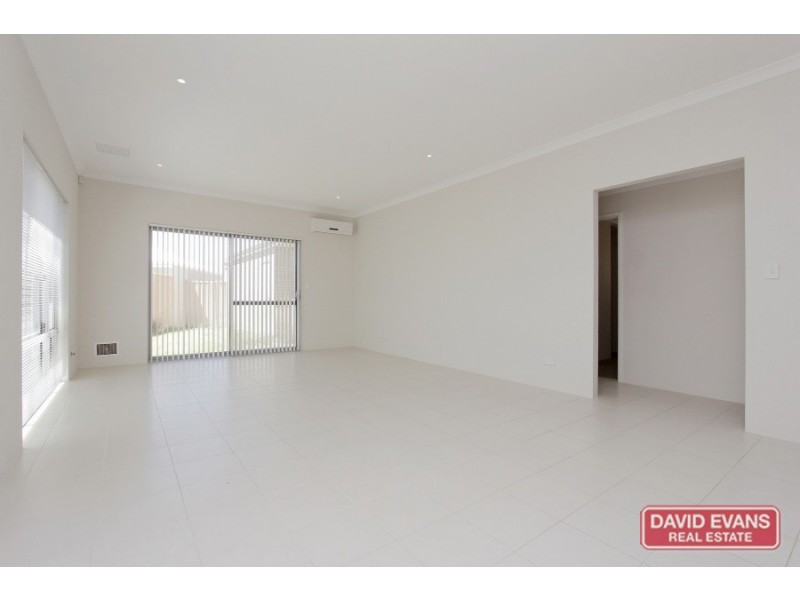 52 Randstone Parade, Butler WA 6036