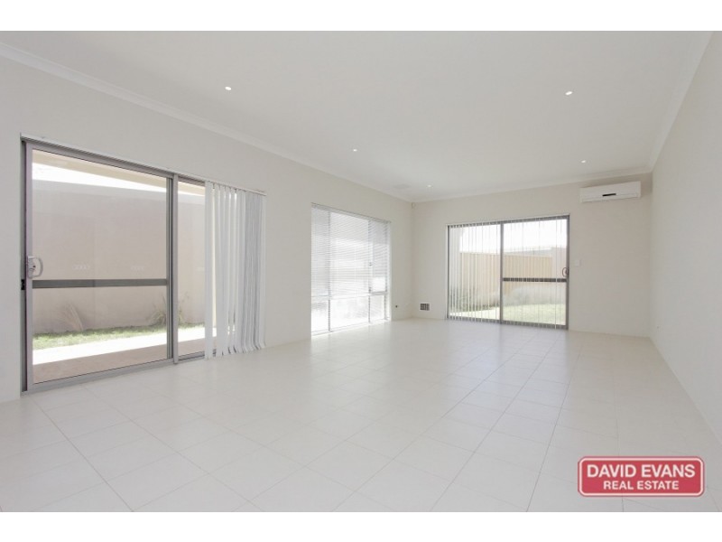 52 Randstone Parade, Butler WA 6036
