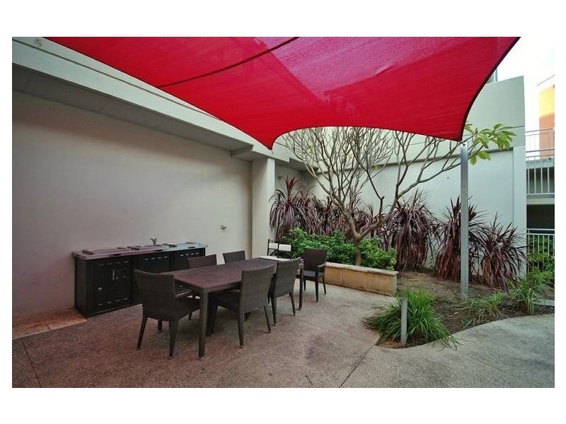 11/2 Molloy Promenade, Joondalup WA 6027