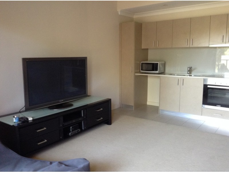 11/2 Molloy Promenade, Joondalup WA 6027