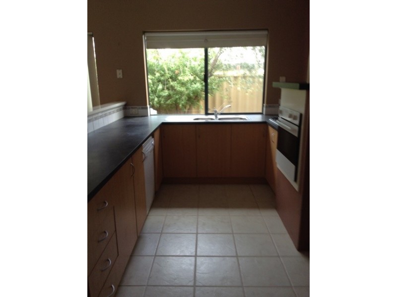 5 Eversden Crescent, Butler WA 6036
