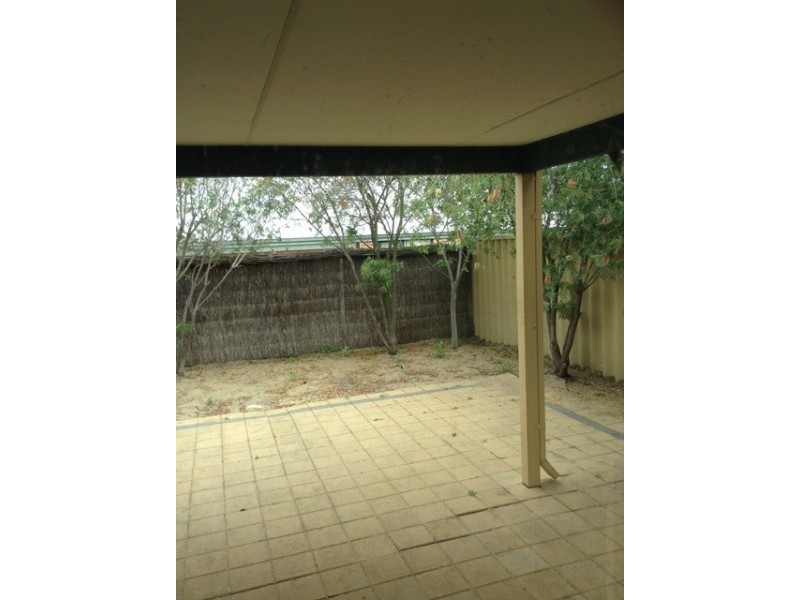5 Eversden Crescent, Butler WA 6036