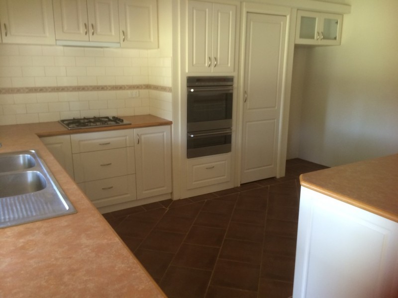 1 Logue Court, Heathridge WA 6027