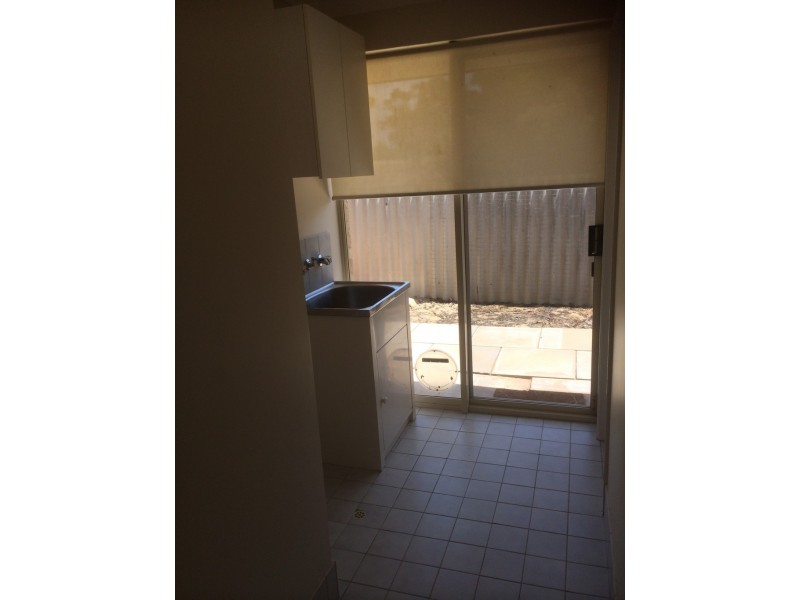 1 Logue Court, Heathridge WA 6027