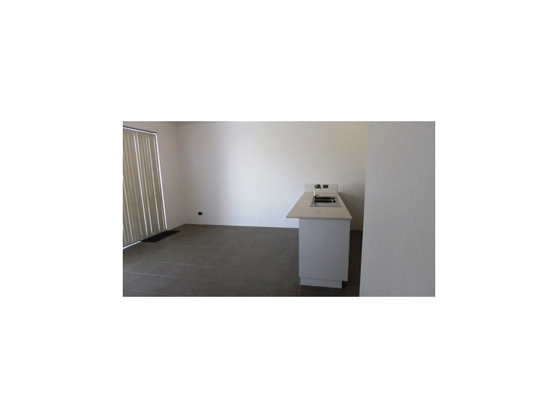 35 Oval Vista, Ellenbrook WA 6069