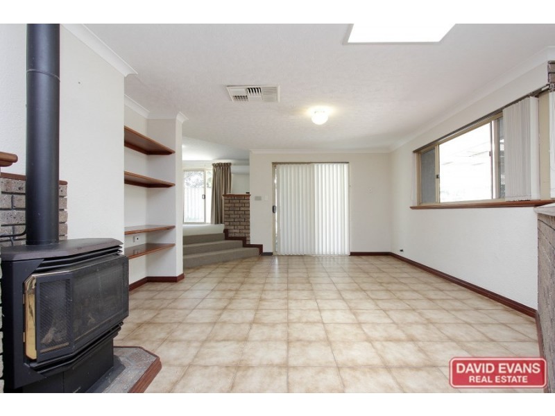 32 Venturi Drive, Ocean Reef WA 6027