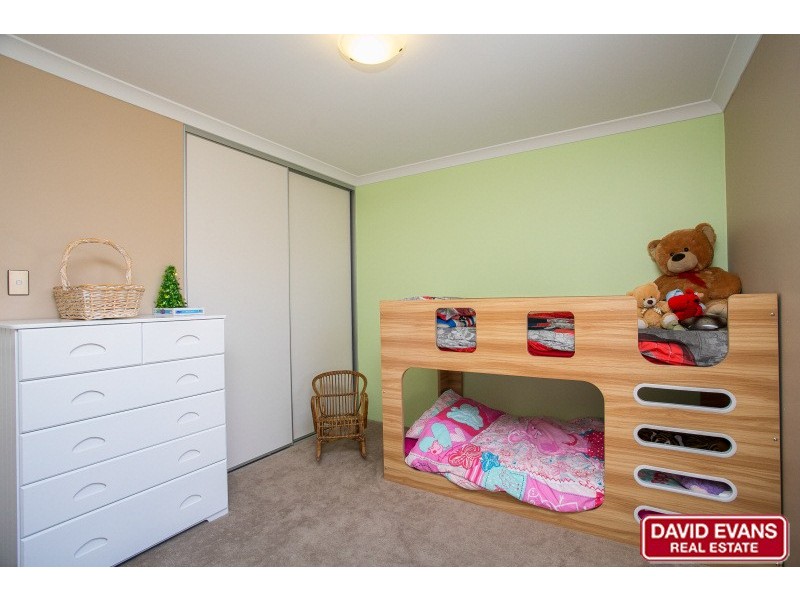 6 Dowitcher Turn, Tapping WA 6065