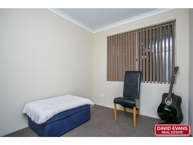 18 Bibbulmun Entrance, Sinagra WA 6065