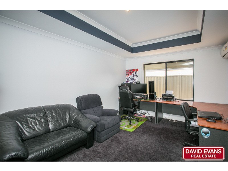 38 Huntington Parkway, Landsdale WA 6065