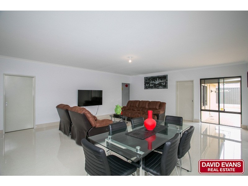 38 Huntington Parkway, Landsdale WA 6065