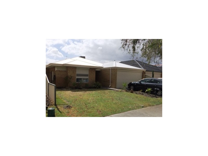 2D Iolanthe Street, Bassendean WA 6054