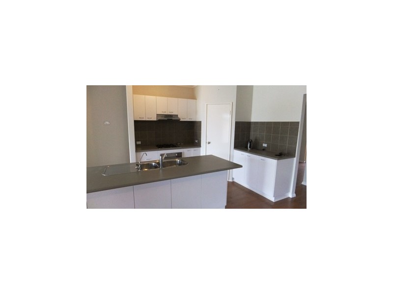 2D Iolanthe Street, Bassendean WA 6054