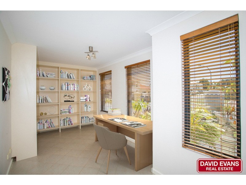 17 Dalkey Way, Darch WA 6065