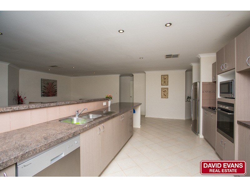 17 Dalkey Way, Darch WA 6065