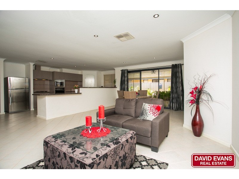 17 Dalkey Way, Darch WA 6065