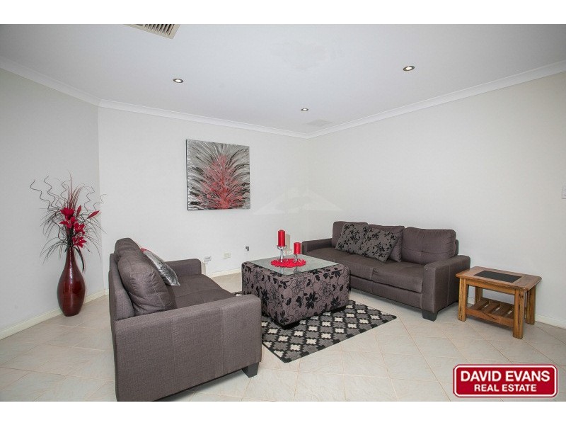 17 Dalkey Way, Darch WA 6065