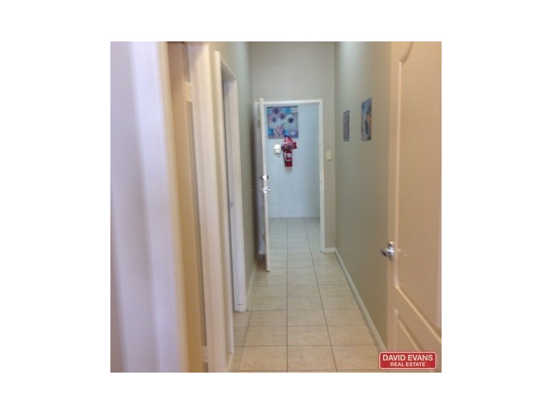 15/1 Irwin Road, Wangara WA 6065