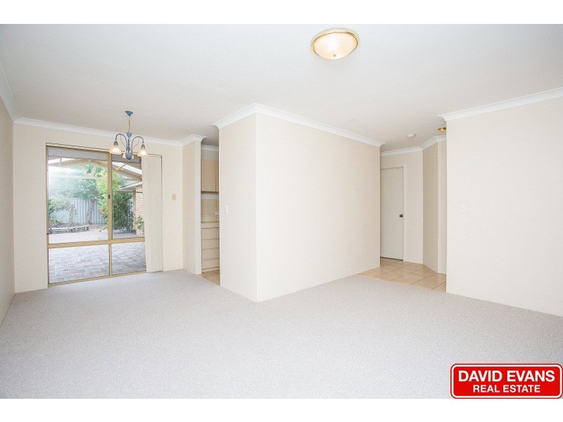 51B Westhaven Drive, Woodvale WA 6026