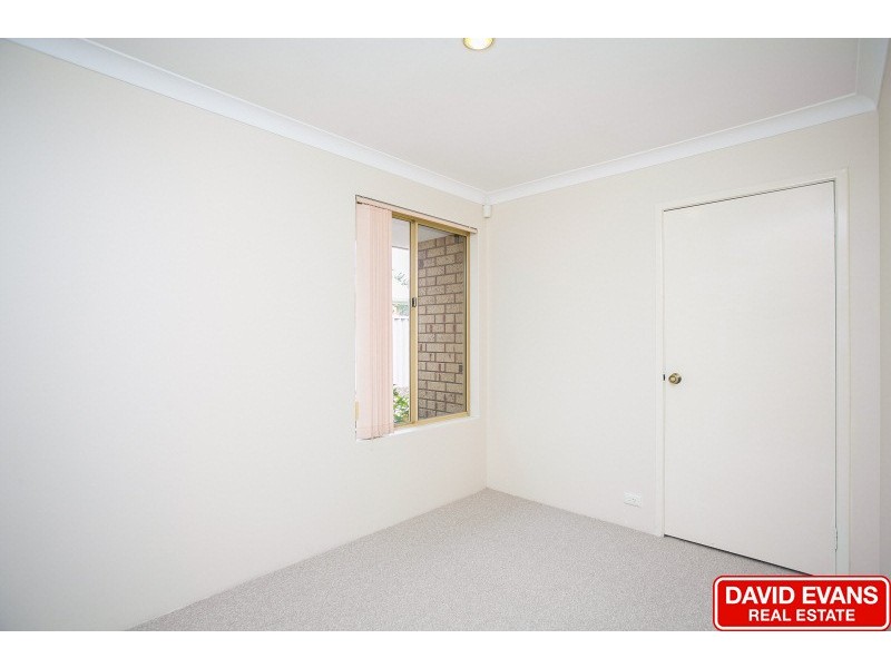 51B Westhaven Drive, Woodvale WA 6026