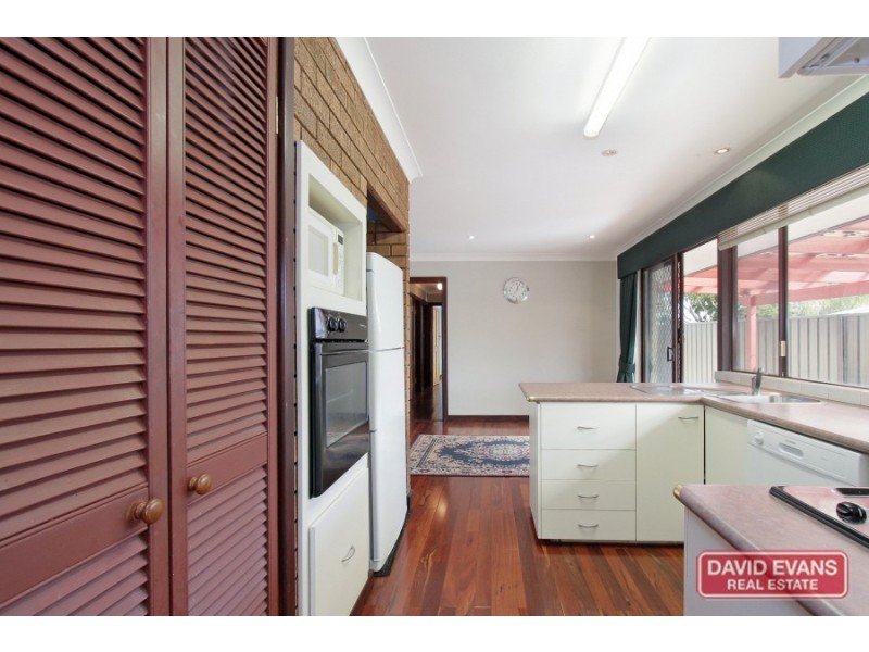 9 Phillip Court, Padbury WA 6025