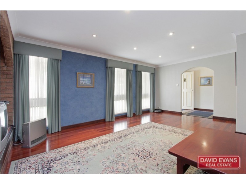 9 Phillip Court, Padbury WA 6025