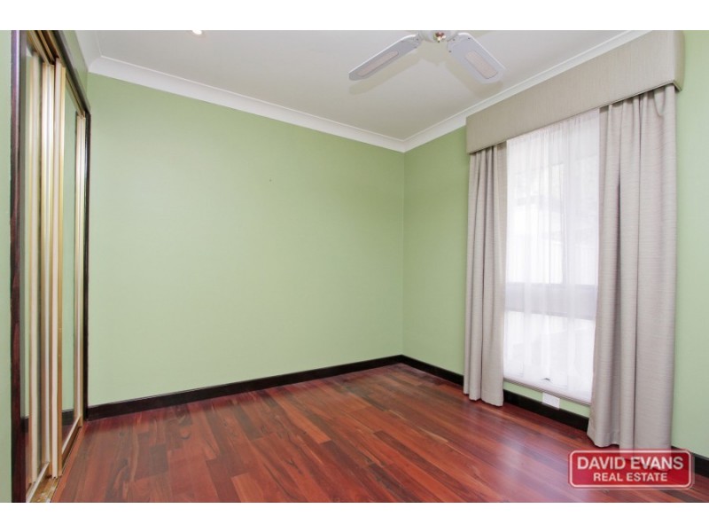 9 Phillip Court, Padbury WA 6025