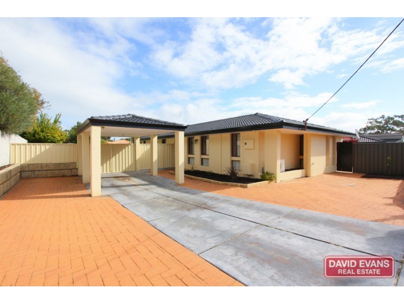 9 Phillip Court, Padbury WA 6025