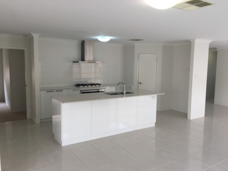 64 Saponara Drive, Sinagra WA 6065