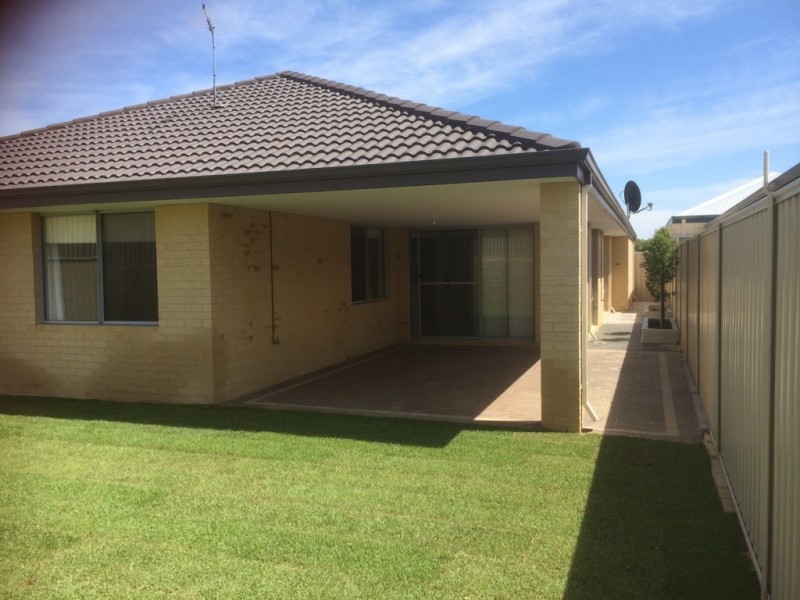 64 Saponara Drive, Sinagra WA 6065