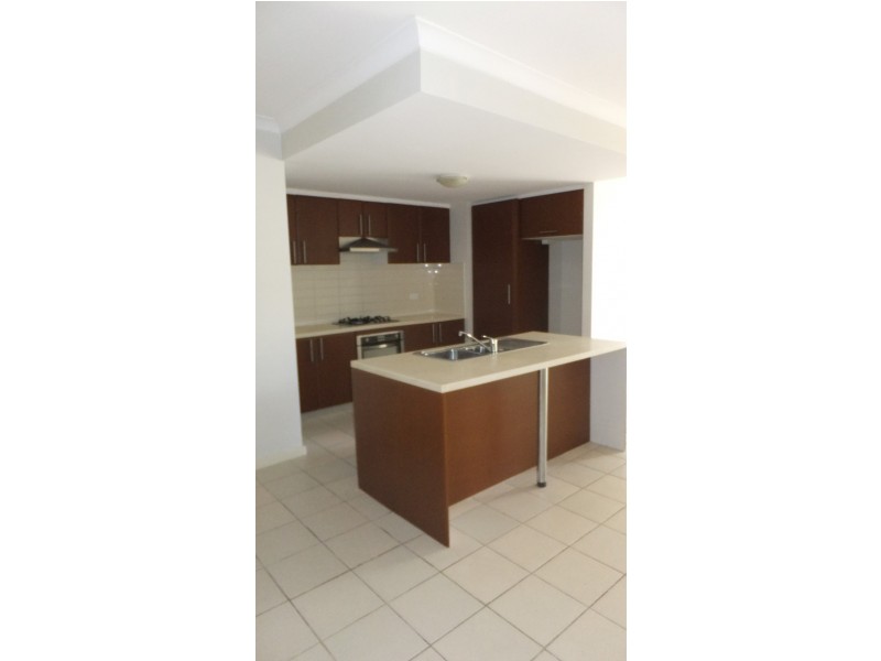 6/5 Eastleigh Loop, Currambine WA 6028
