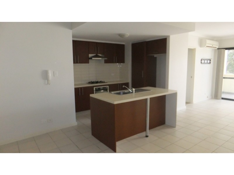 6/5 Eastleigh Loop, Currambine WA 6028