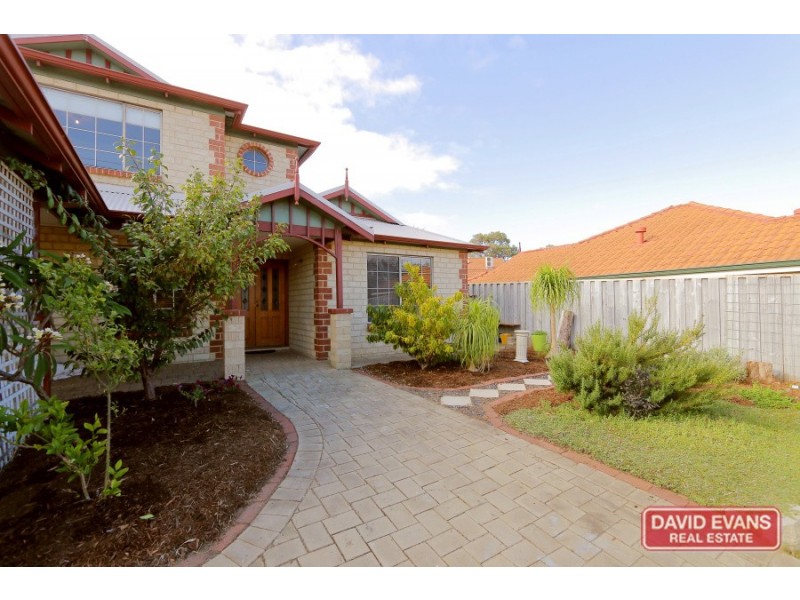 11 Leroux Retreat, Padbury WA 6025