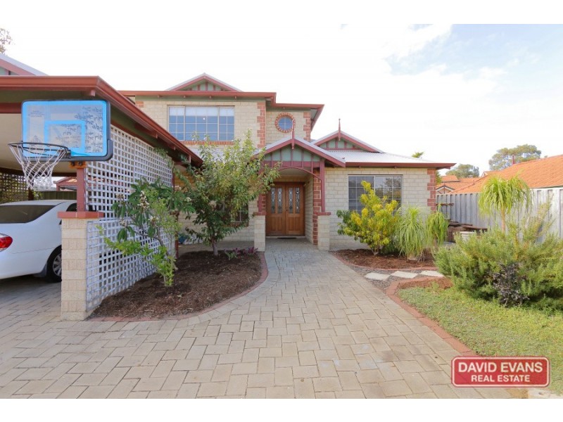 11 Leroux Retreat, Padbury WA 6025