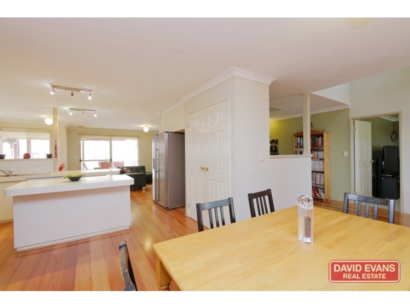 11 Leroux Retreat, Padbury WA 6025