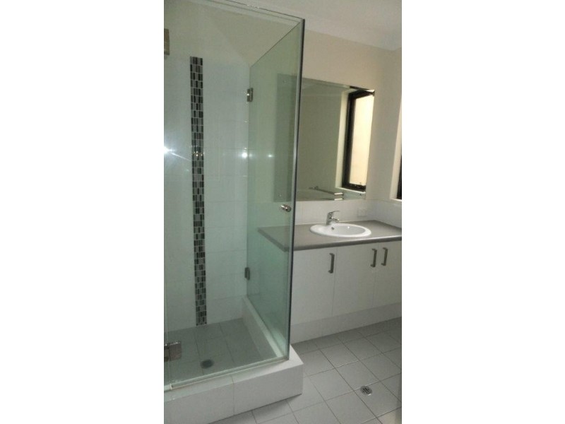 7 Rosemount Entrance, Pearsall WA 6065