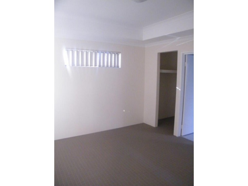 7 Rosemount Entrance, Pearsall WA 6065