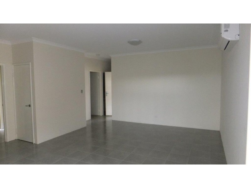 7 Rosemount Entrance, Pearsall WA 6065