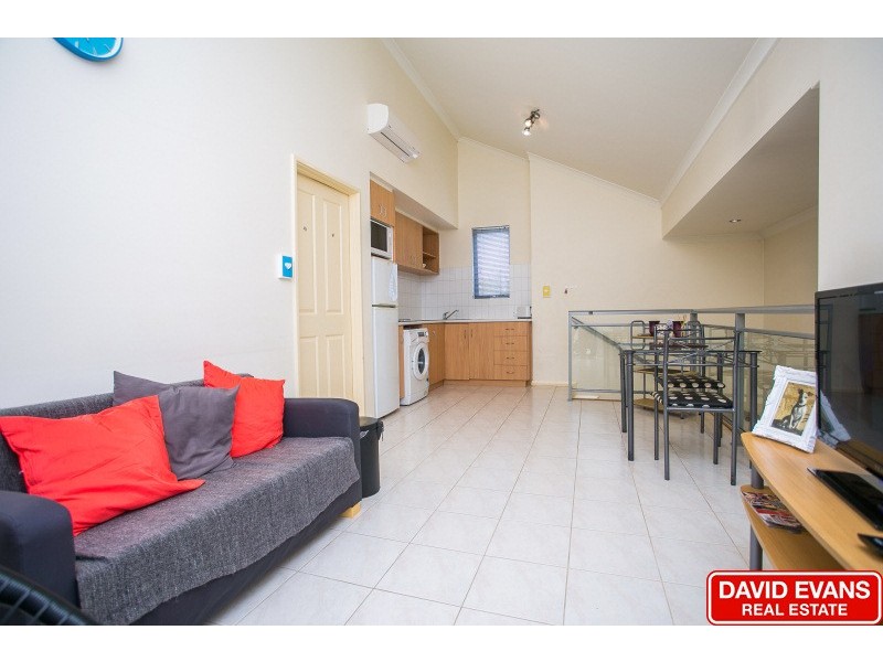 33 Blackfriars Road, Joondalup WA 6027