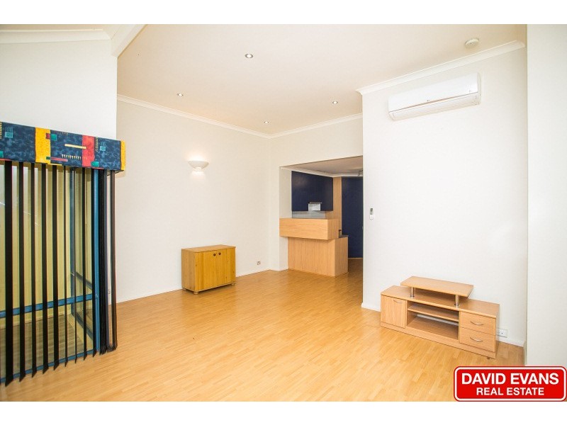 33 Blackfriars Road, Joondalup WA 6027