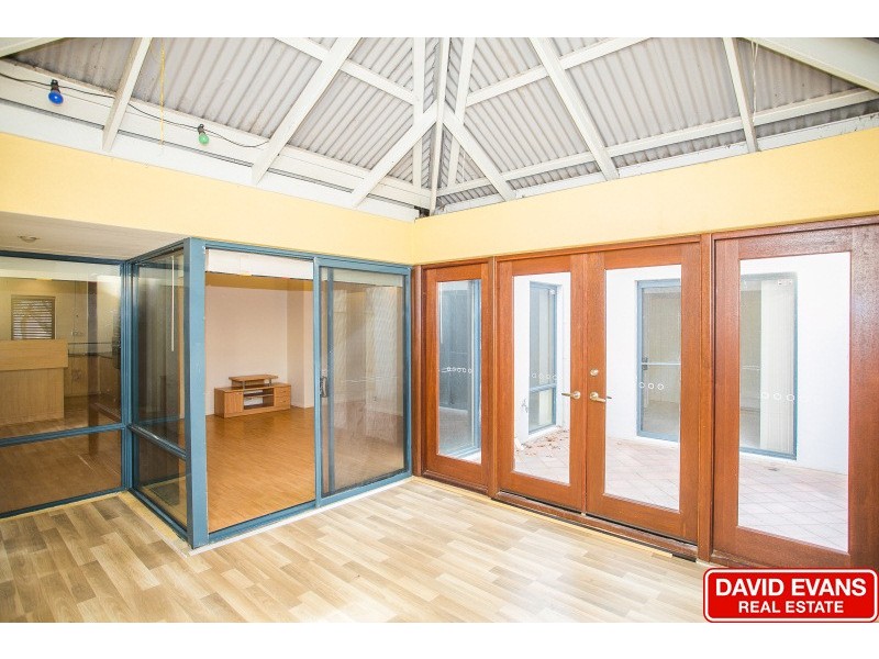 33 Blackfriars Road, Joondalup WA 6027