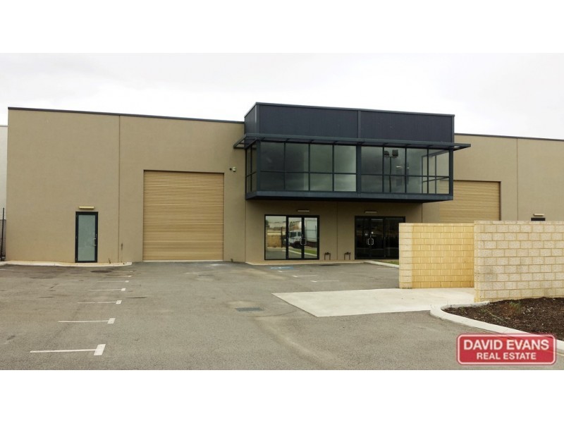 2/9 Darlot Road, Landsdale WA 6065