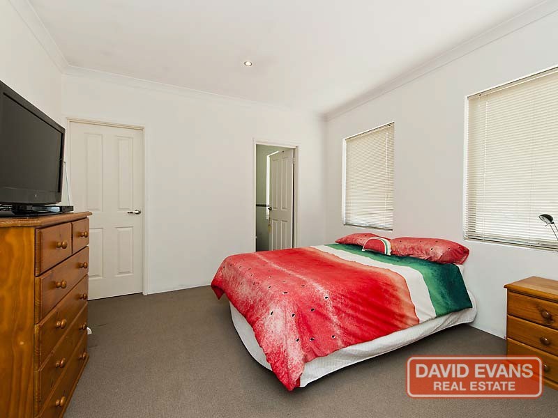 70a Nollamara Ave, Nollamara WA 6061
