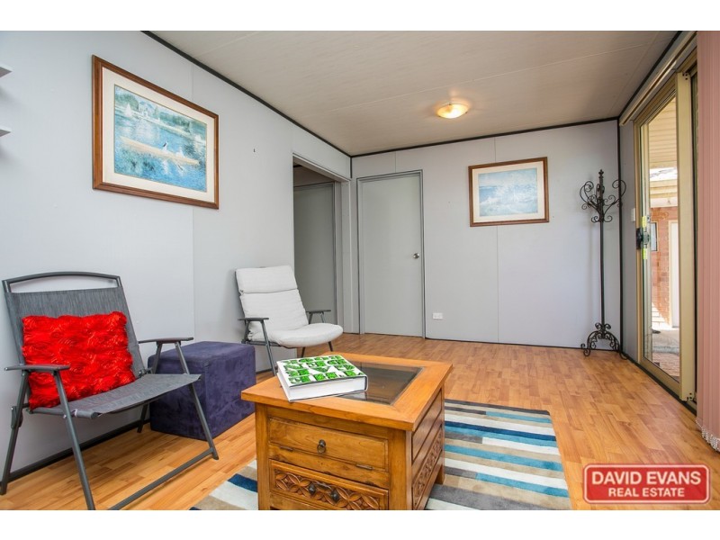 72/30 Mangano Place, Wanneroo WA 6065