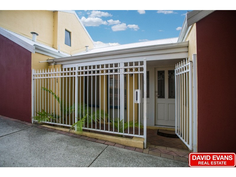 31 Blackfriars Road, Joondalup WA 6027
