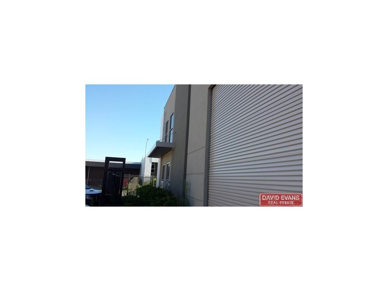 1 Cache Bend, Wangara WA 6065