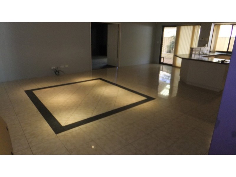 71 Landsdale Road, Darch WA 6065