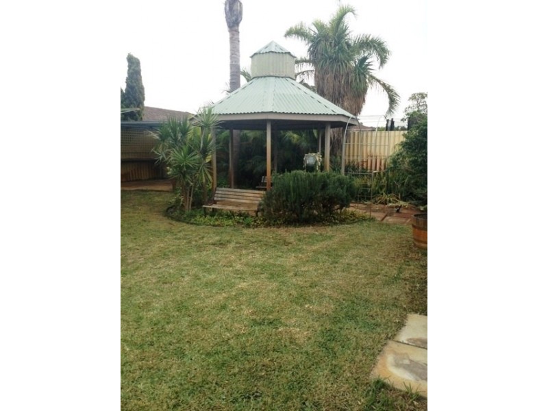 32 Tasman Road, Beldon WA 6027