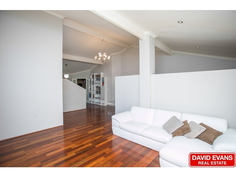 23 Herreshoff Ramble, Ocean Reef WA 6027