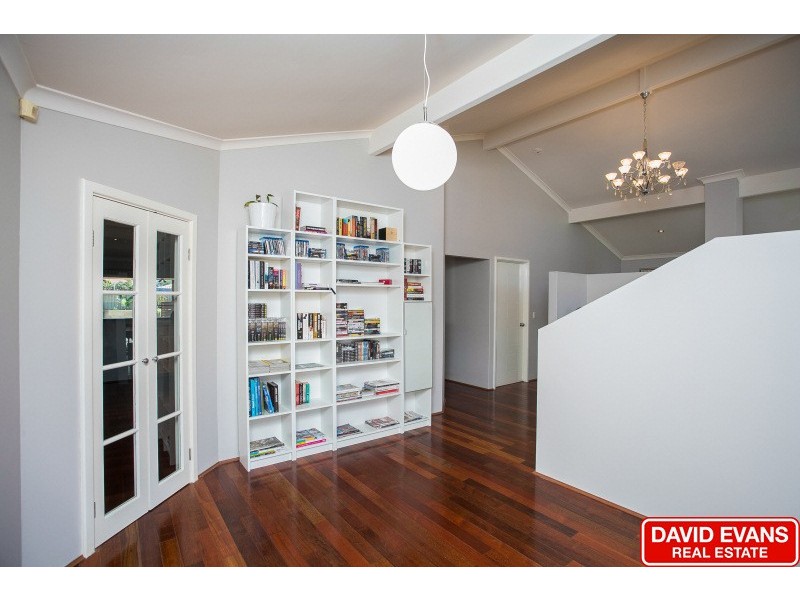 23 Herreshoff Ramble, Ocean Reef WA 6027