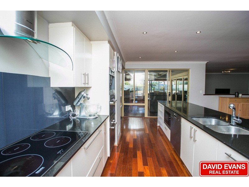 23 Herreshoff Ramble, Ocean Reef WA 6027